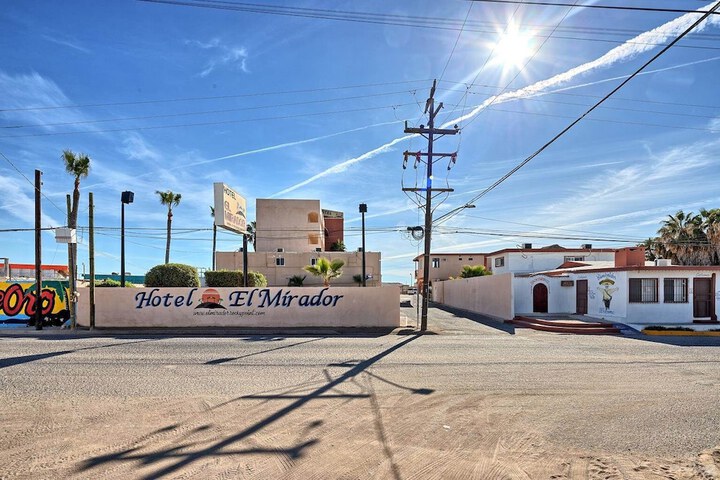 Hotel 17 of 30