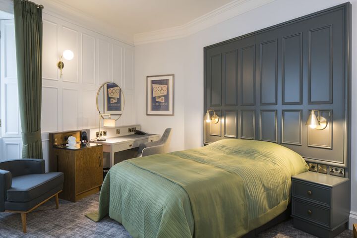 Room 15 of 57