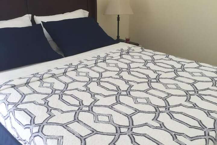 Room 16 of 36
