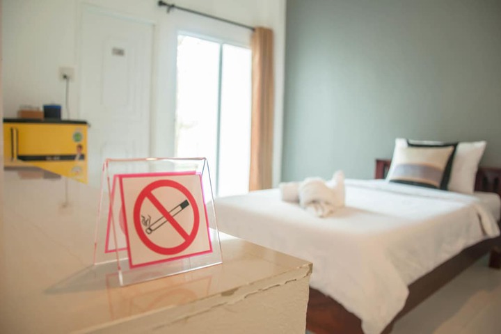 Room 14 of 38