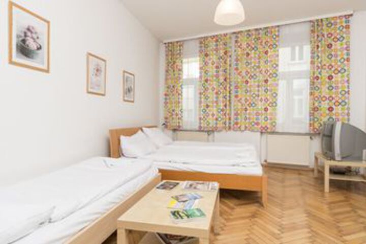 Room 59 of 122