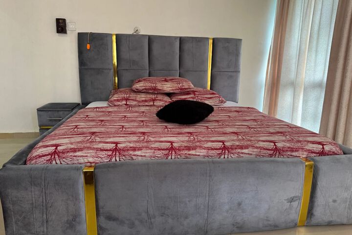Room 20 of 53
