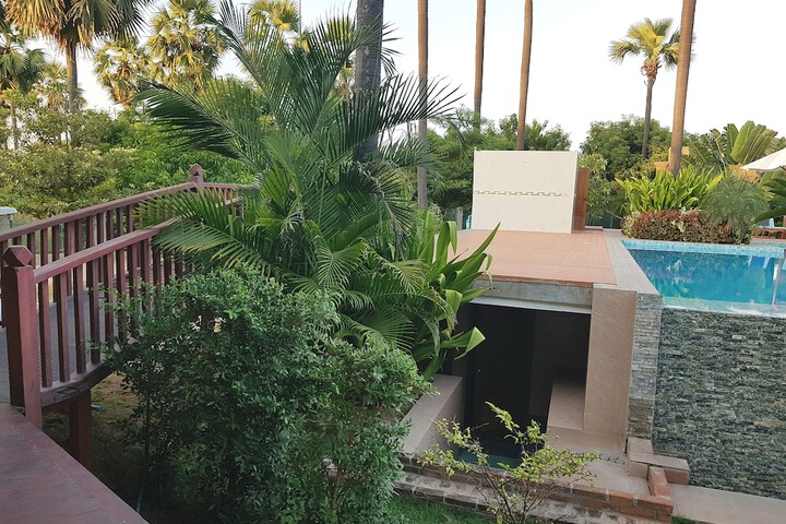 Hotel 59 of 60