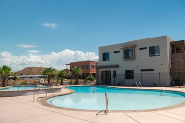 Pool 38 of 69