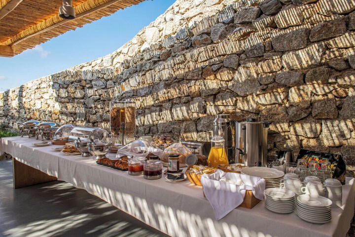 Breakfast/Coffee Service 50 of 80