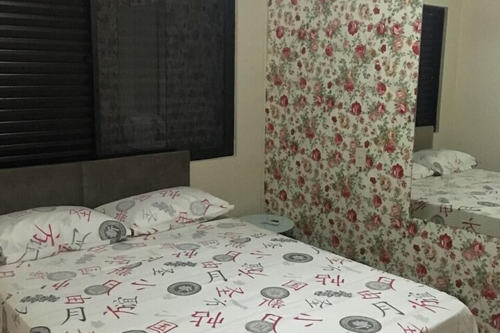 Room 3 of 31