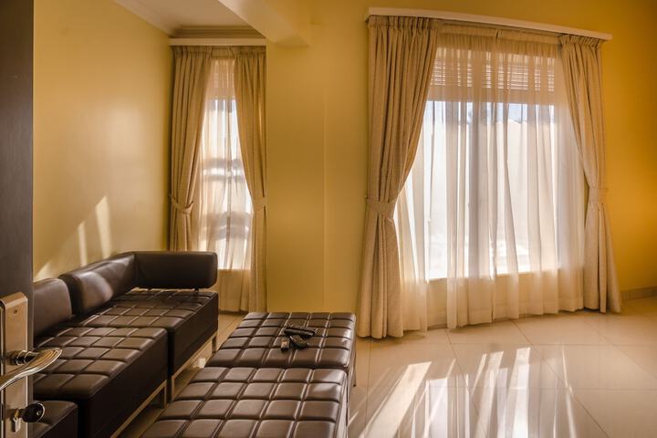 Room 32 of 69