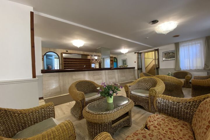 Hotel Interior 4 of 58