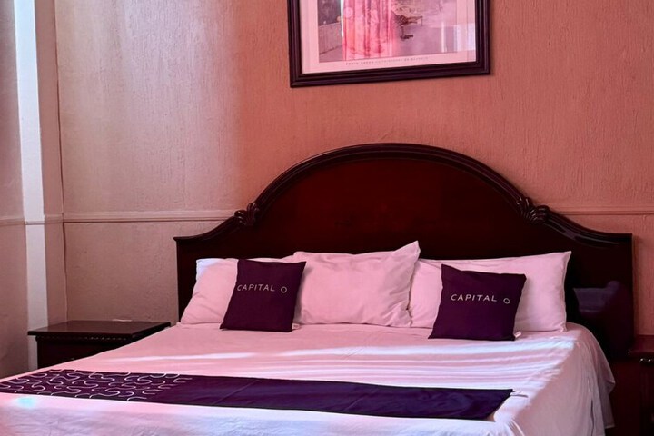 Room 15 of 40