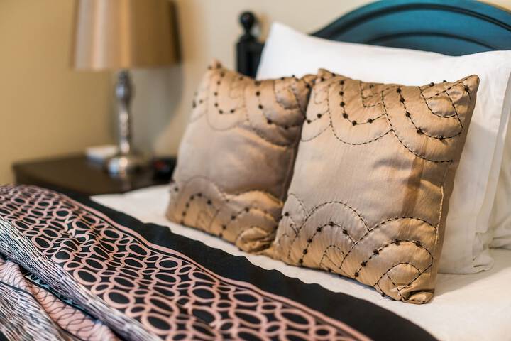 2 Queen Beds Waterside Loft (2 of 32)