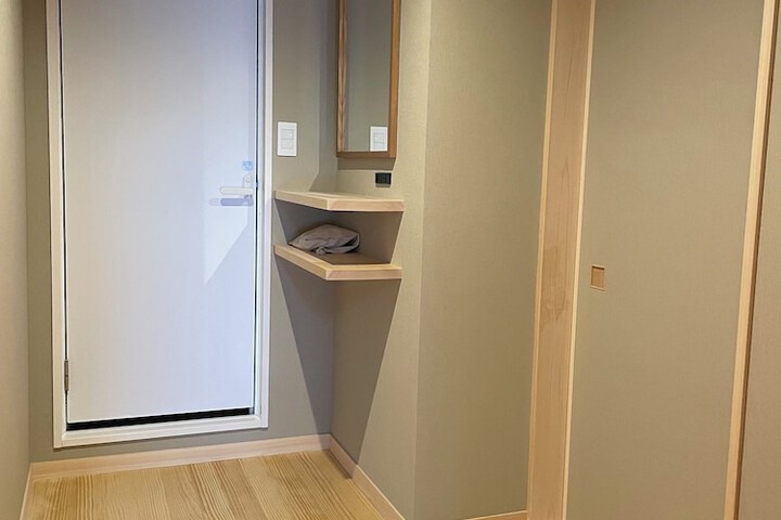 Room 20 of 39