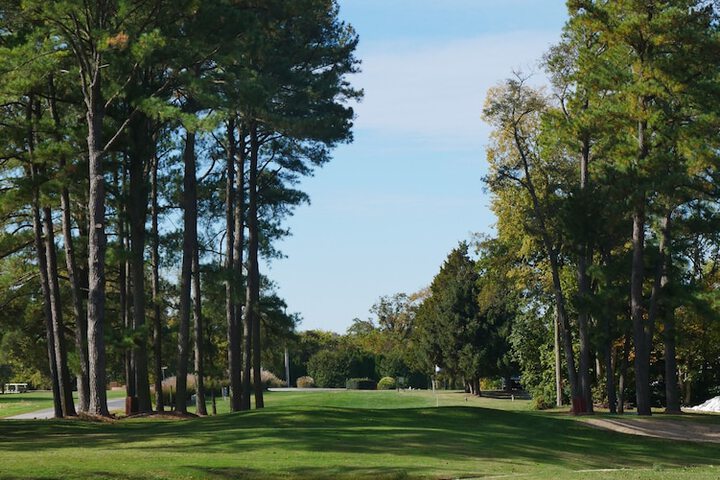 Golf 32 of 70