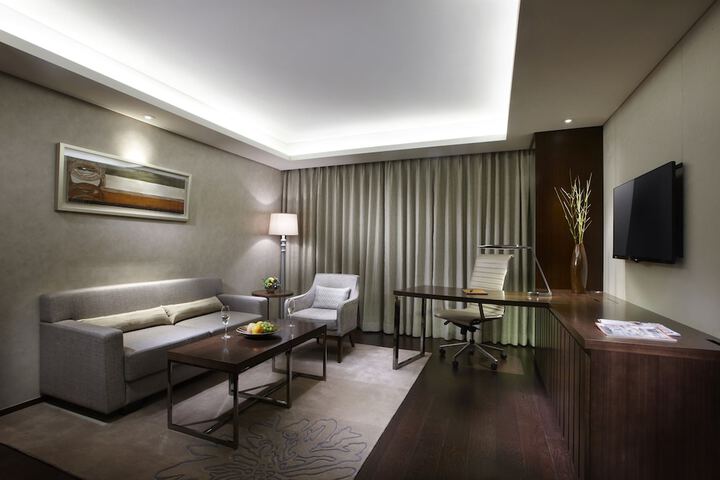 Room 27 of 57