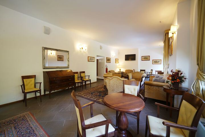 Hotel Interior 7 of 69