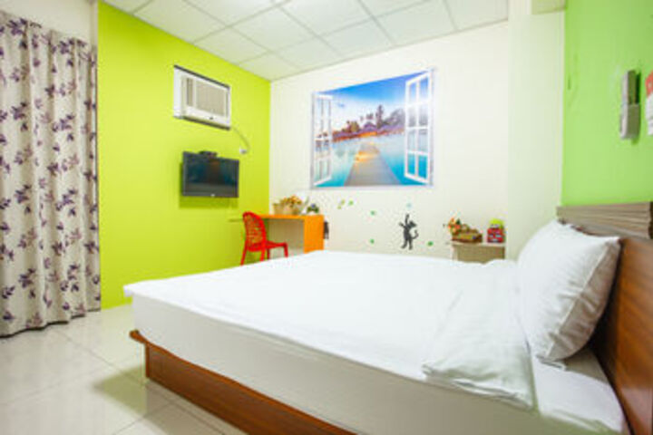 Room 83 of 89