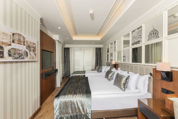 Room 44 of 130