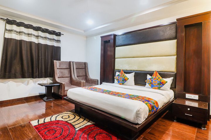FabHotel Rayplus