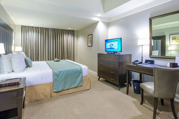 Room 14 of 51