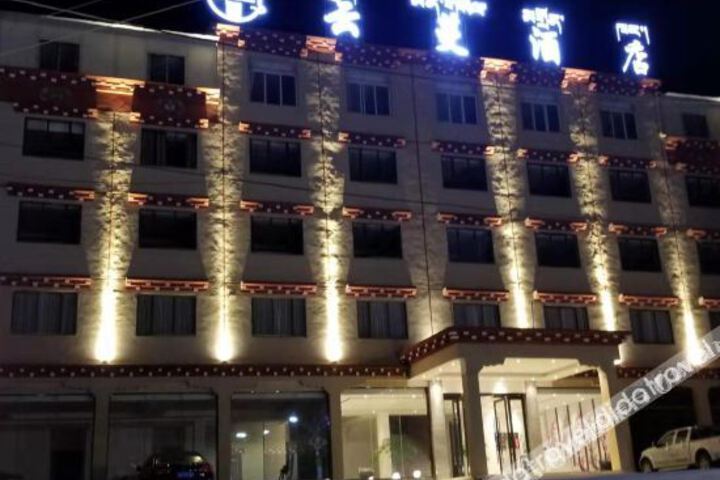 Hotel 12 of 27