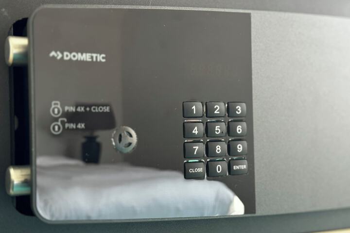 Room 44 of 113