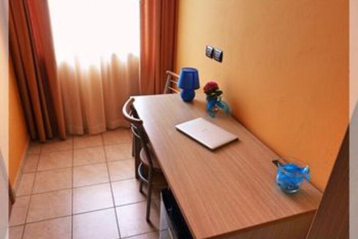 Room 62 of 70