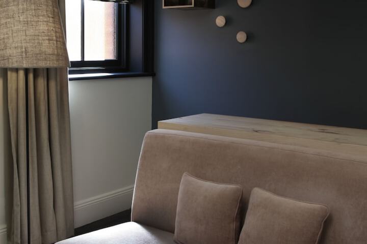 Room 13 of 26