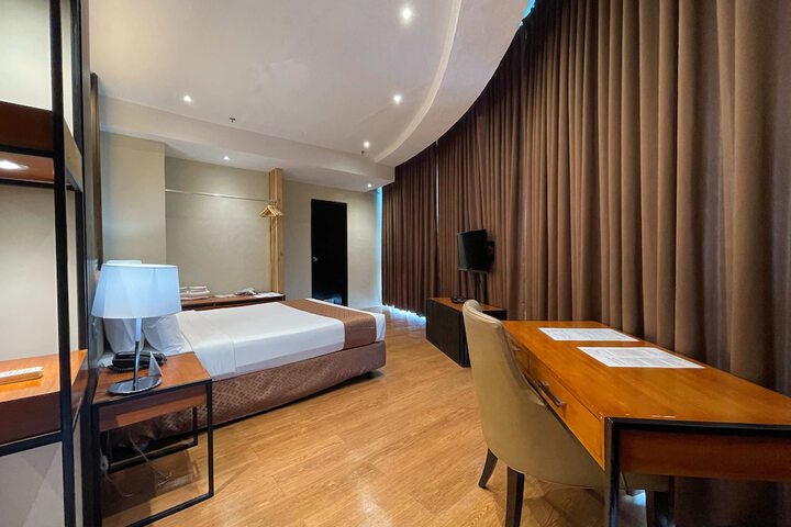 Room 22 of 90
