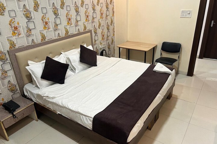 Room 43 of 88