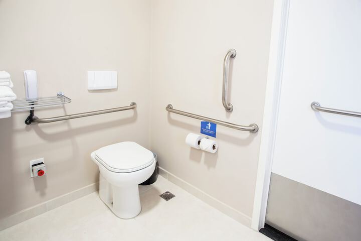 Room 15 of 32