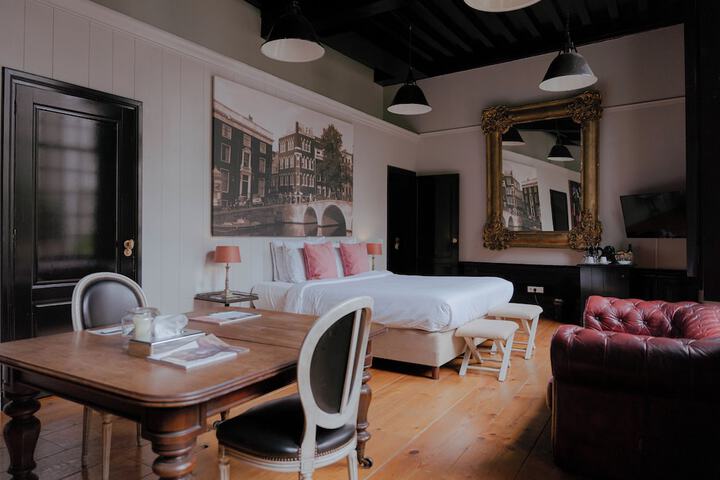 Room 13 of 57
