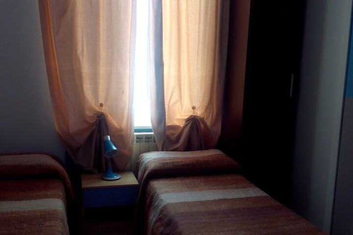Room 13 of 53