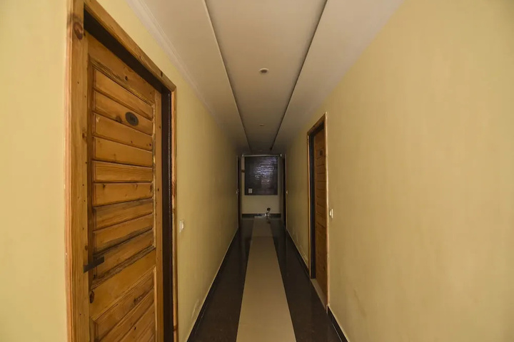 Room 12 of 15