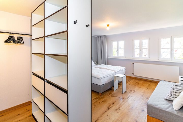 Room 21 of 395