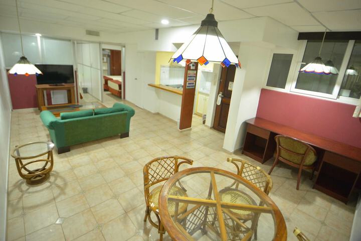 Room 14 of 39