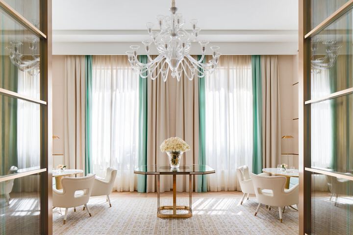 Dining 66 of 82