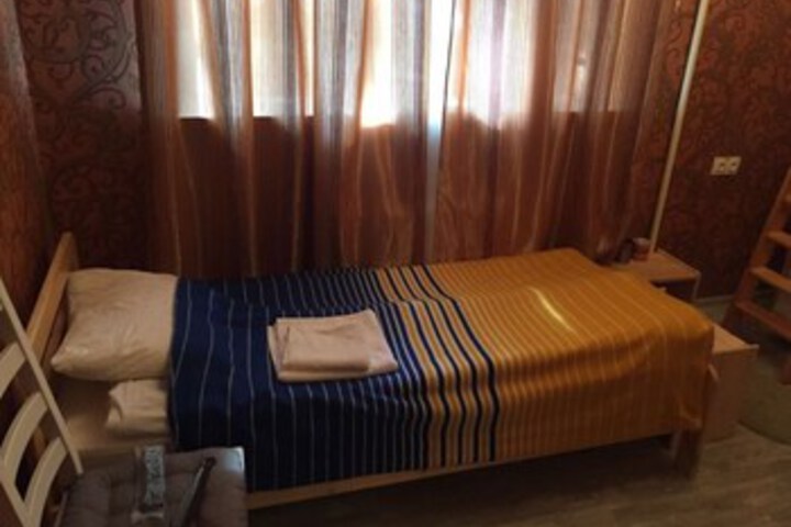 Room 14 of 24