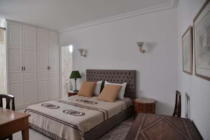 Room 5 of 29