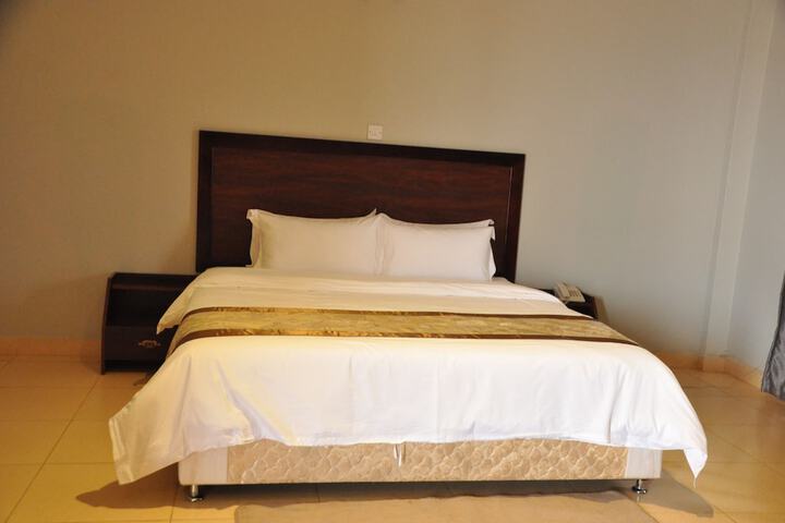 Room 14 of 51