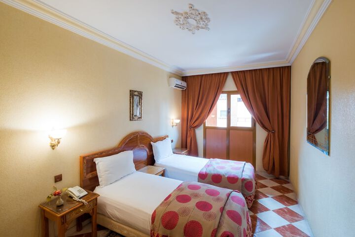 Room 3 of 34