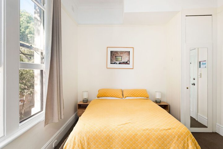 Room 7 of 49