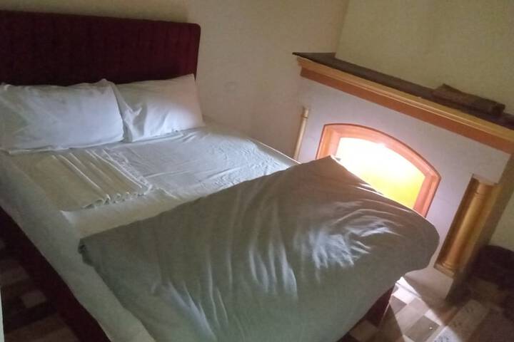 Room 7 of 50