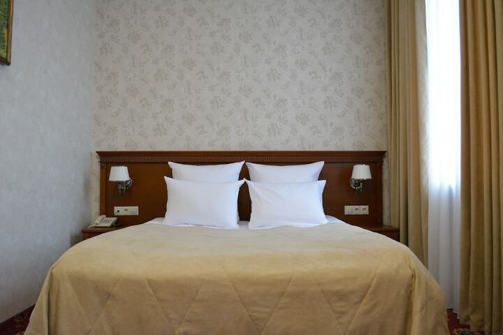 Room 14 of 50