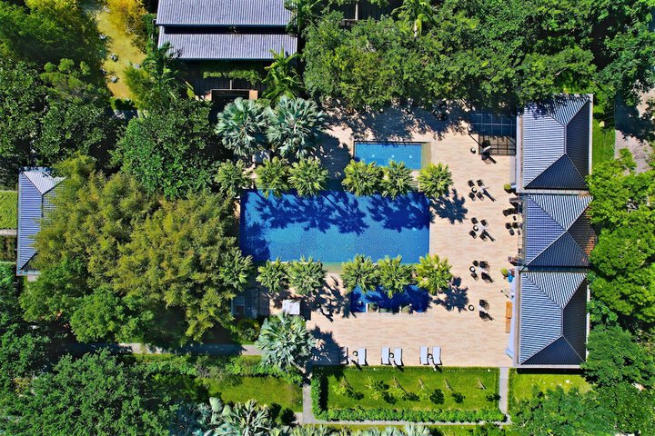 Pool 43 of 106