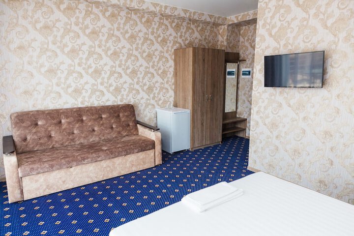 Room 20 of 72