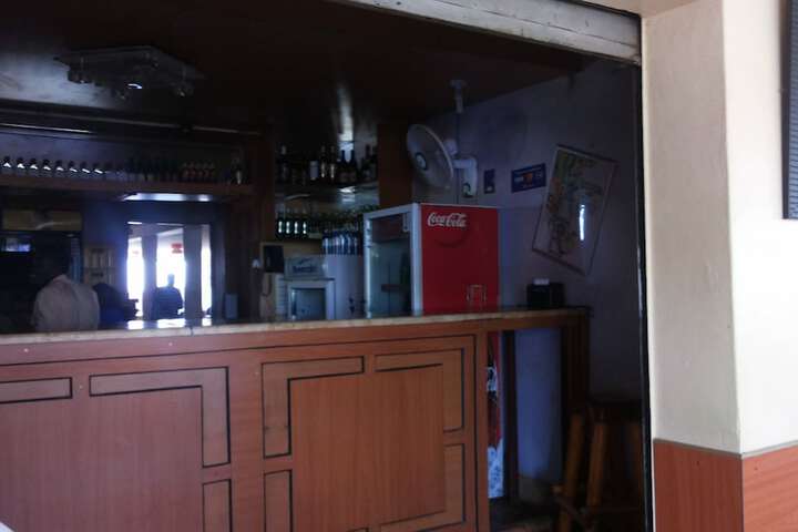 Lounge 48 of 60
