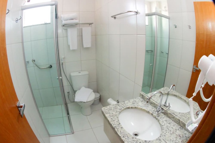 Room 8 of 26