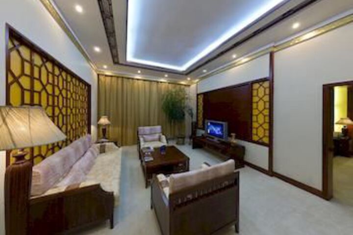Room 22 of 49