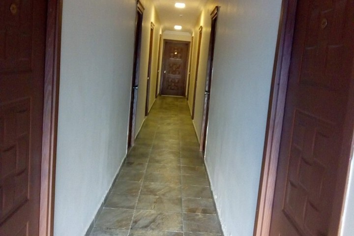 Ballroom/Hall 20 of 25