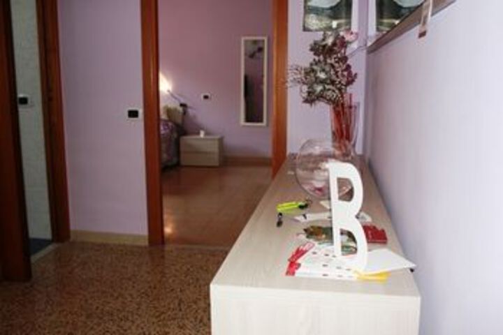 Room 18 of 29