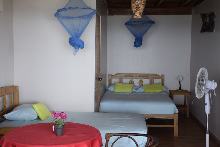 Room 4 of 59